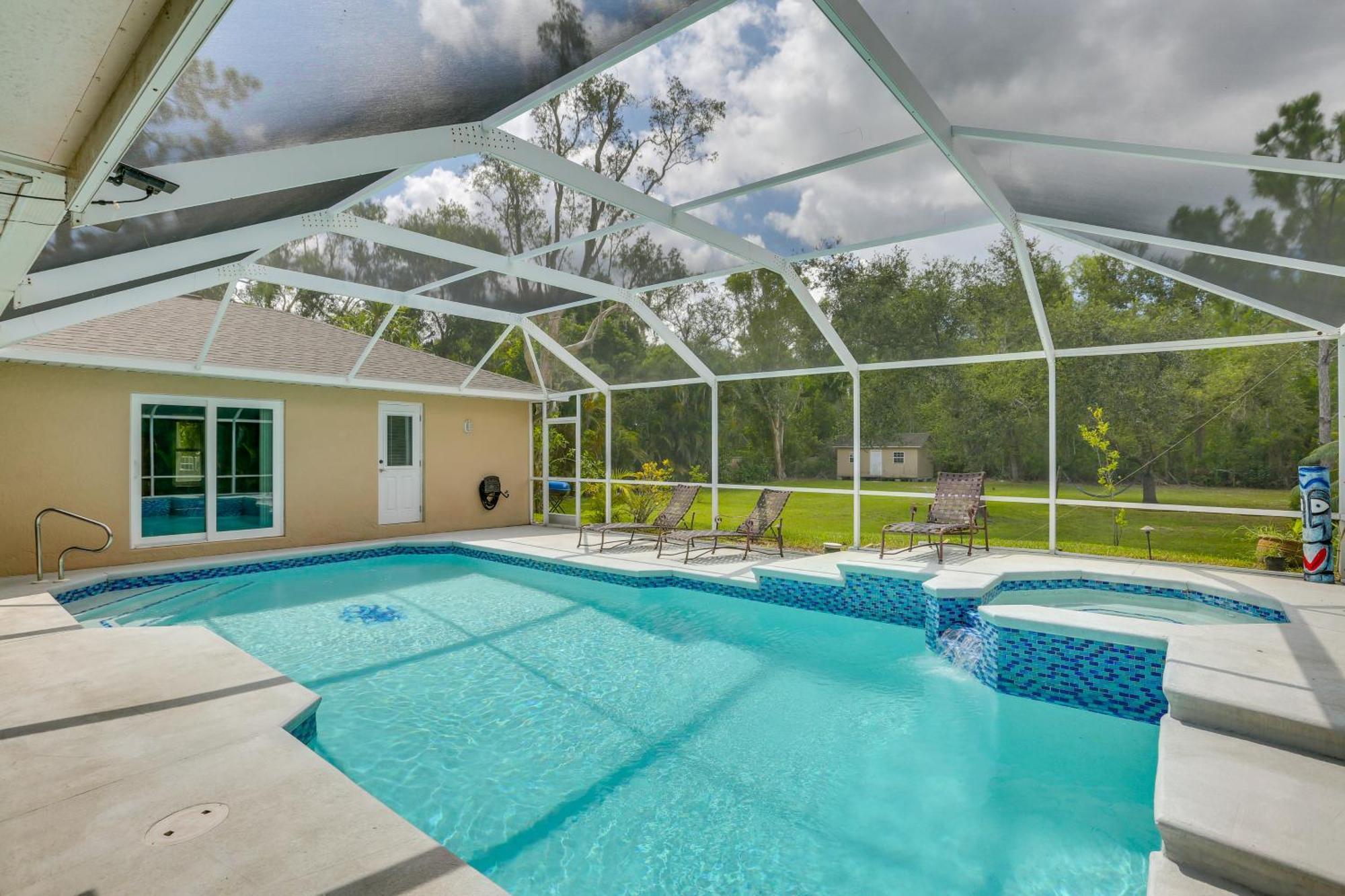 Private Fort Myers Escape With Screened Pool And Lanai Villa Exterior photo