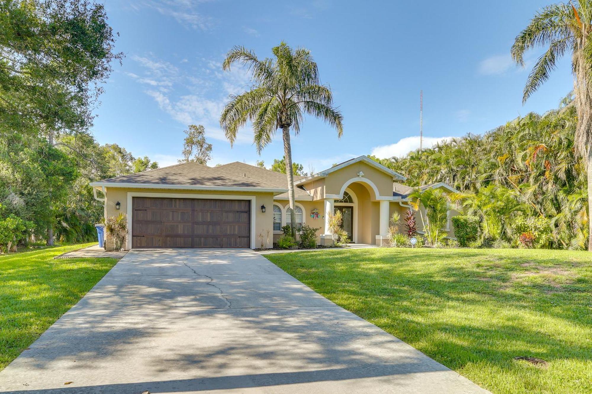 Private Fort Myers Escape With Screened Pool And Lanai Villa Exterior photo